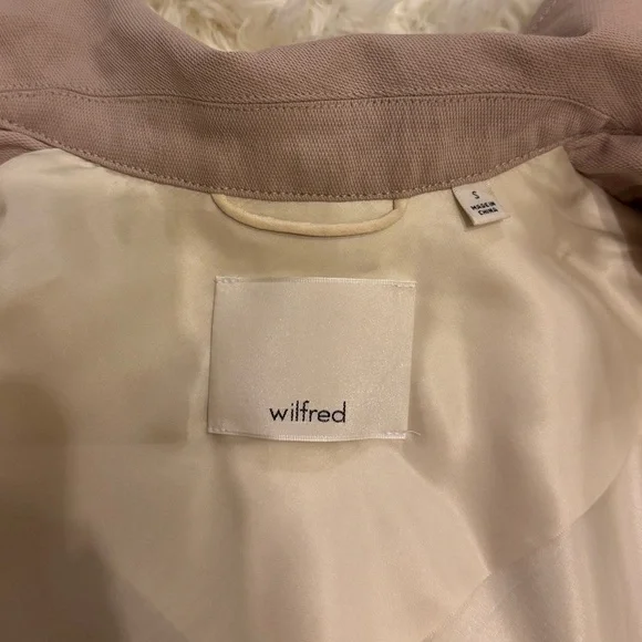 Wilfred Blush Trench Coat - Picture 3 of 5